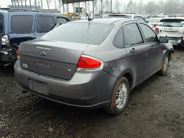 1FAHP35N99W167803 - 2009 FORD FOCUS SE GRAY photo 4