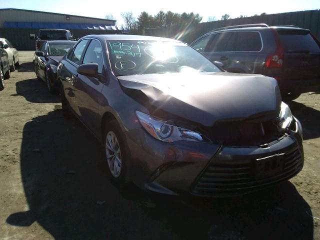 4T1BF1FK0HU363999 - 2017 TOYOTA CAMRY LE GRAY photo 1