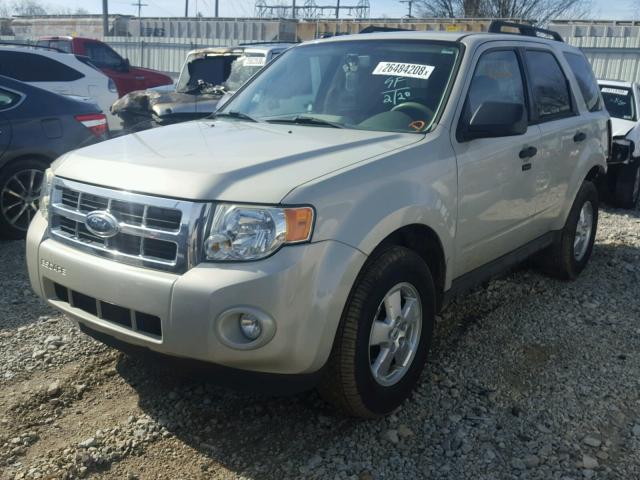 1FMCU03G39KA63164 - 2009 FORD ESCAPE XLT CREAM photo 2