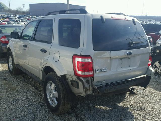 1FMCU03G39KA63164 - 2009 FORD ESCAPE XLT CREAM photo 3