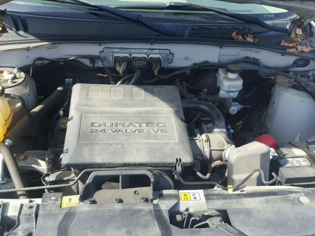 1FMCU03G39KA63164 - 2009 FORD ESCAPE XLT CREAM photo 7