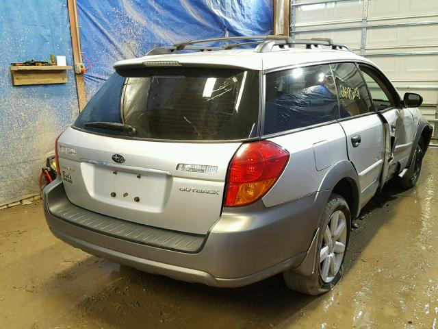 4S4BP61C677329380 - 2007 SUBARU LEGACY OUT SILVER photo 4