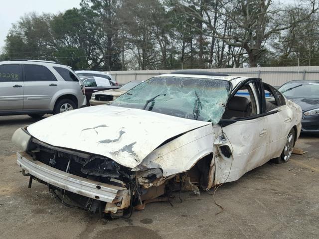 1G2HY52K75U164826 - 2005 PONTIAC BONNEVILLE WHITE photo 2