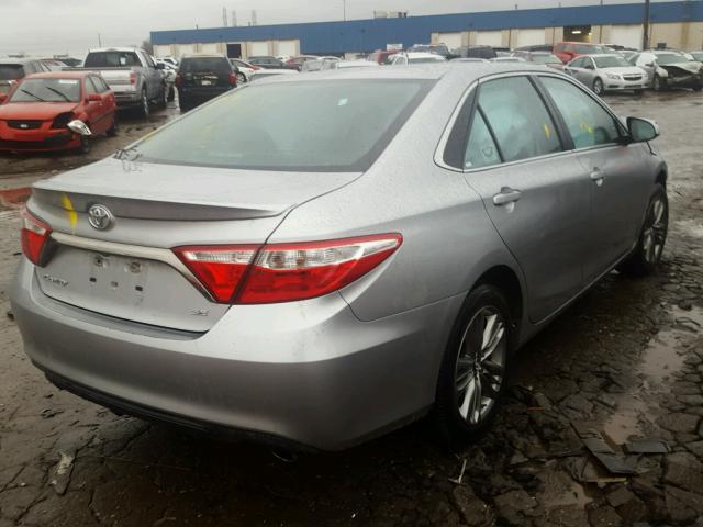 4T1BF1FK6HU365935 - 2017 TOYOTA CAMRY LE SILVER photo 4