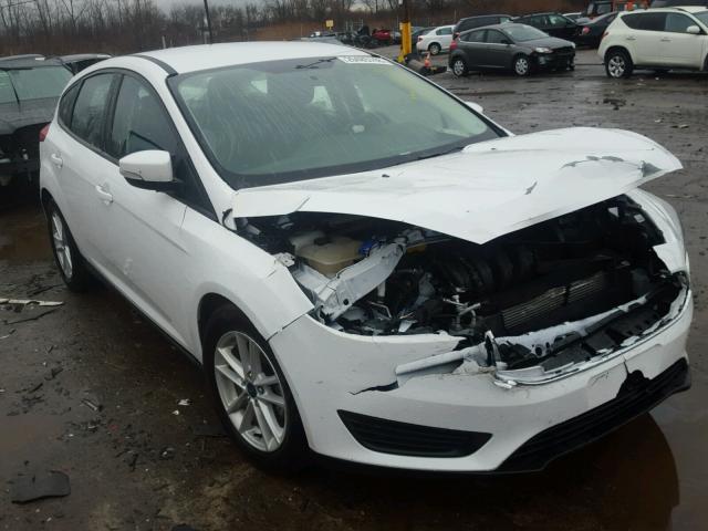 1FADP3K22HL278122 - 2017 FORD FOCUS SE WHITE photo 1