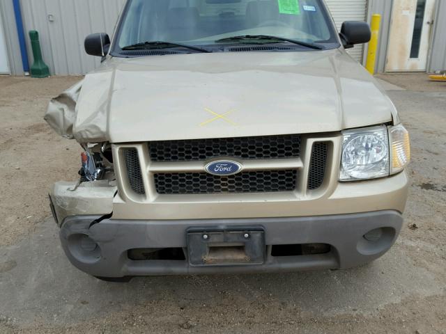 1FMZU67E62UB71911 - 2002 FORD EXPLORER S GOLD photo 7