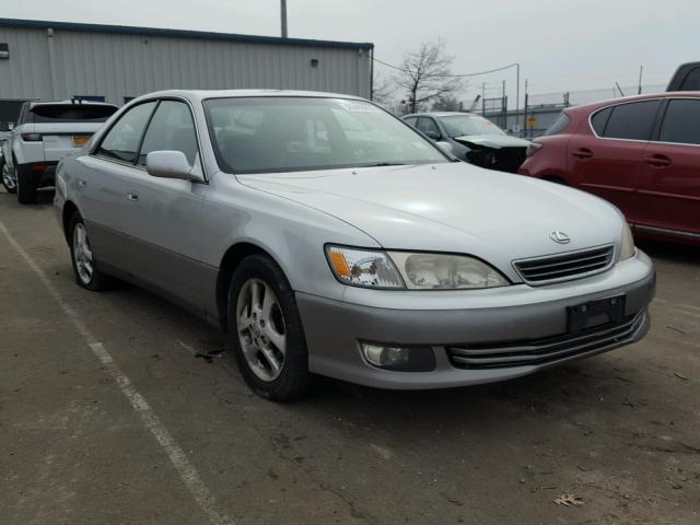 JT8BF28G910339179 - 2001 LEXUS ES 300 SILVER photo 1