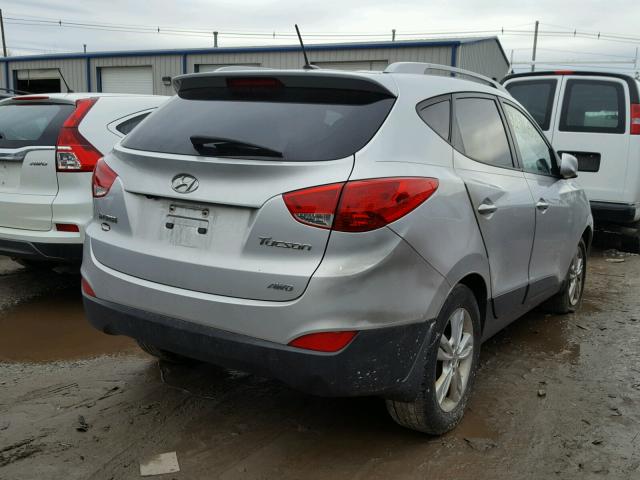 KM8JUCAC7BU186291 - 2011 HYUNDAI TUCSON GLS SILVER photo 4