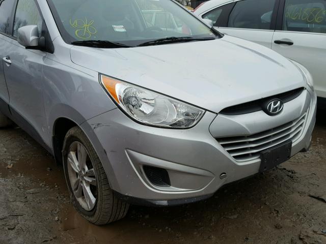 KM8JUCAC7BU186291 - 2011 HYUNDAI TUCSON GLS SILVER photo 9