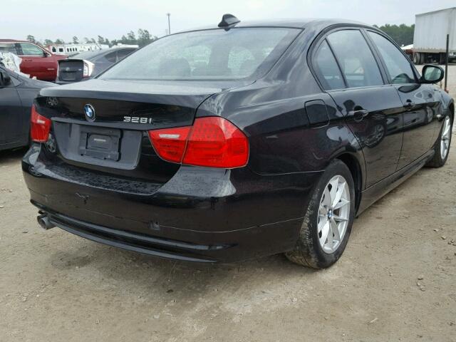 WBAPH7G58ANM49980 - 2010 BMW 328 I BLACK photo 4