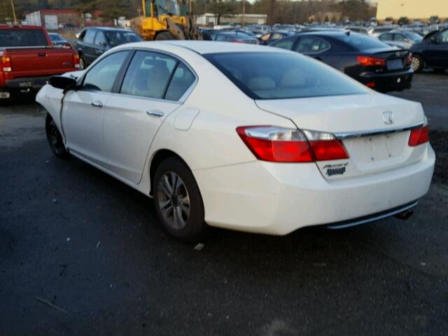 1HGCR2F3XDA093384 - 2013 HONDA ACCORD LX WHITE photo 3