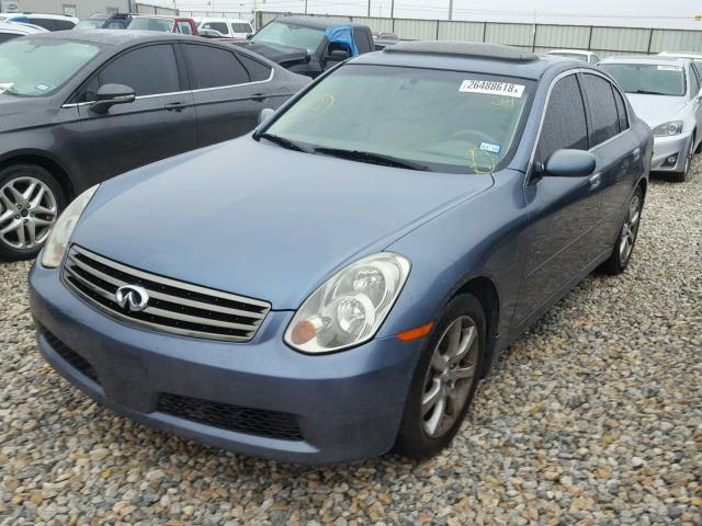 JNKCV51E55M224983 - 2005 INFINITI G35 BLUE photo 2