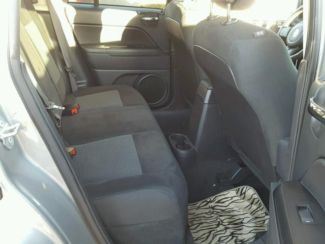 1C4NJCBA4GD743614 - 2016 JEEP COMPASS SP GRAY photo 6