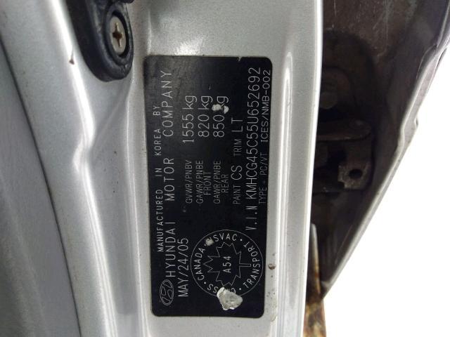 KMHCG45C55U652692 - 2005 HYUNDAI ACCENT GL SILVER photo 9