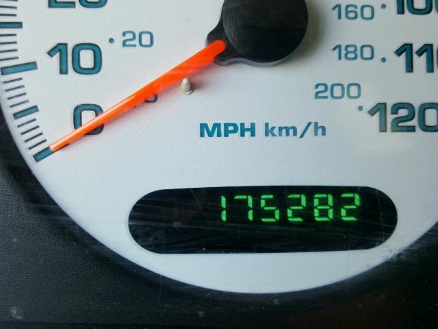 2B3HD46R34H687224 - 2004 DODGE INTREPID S SILVER photo 8