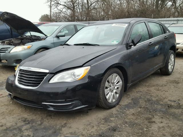 1C3BC4FB0BN571028 - 2011 CHRYSLER 200 LX BLACK photo 2