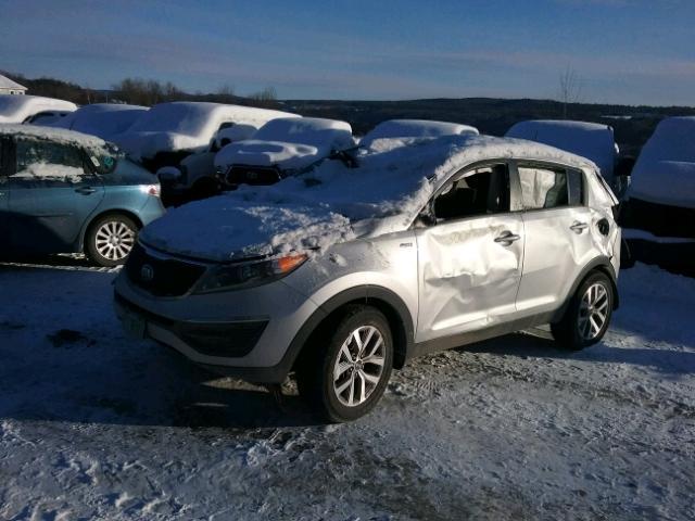 KNDPBCAC0G7857648 - 2016 KIA SPORTAGE L SILVER photo 2