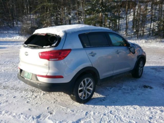 KNDPBCAC0G7857648 - 2016 KIA SPORTAGE L SILVER photo 4