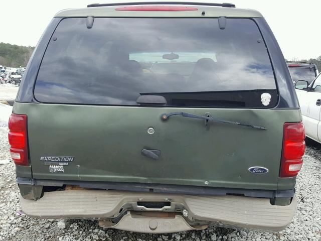 1FMPU18L8YLB44747 - 2000 FORD EXPEDITION GREEN photo 9