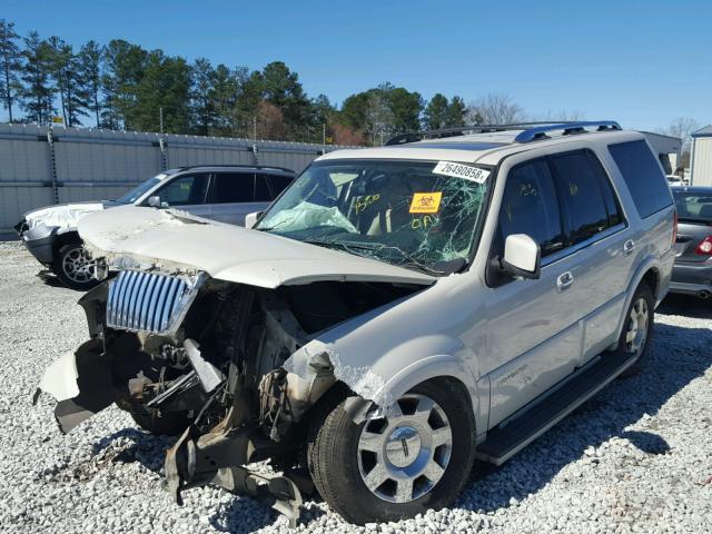 5LMFU27535LJ12091 - 2005 LINCOLN NAVIGATOR 灰色 照片 2