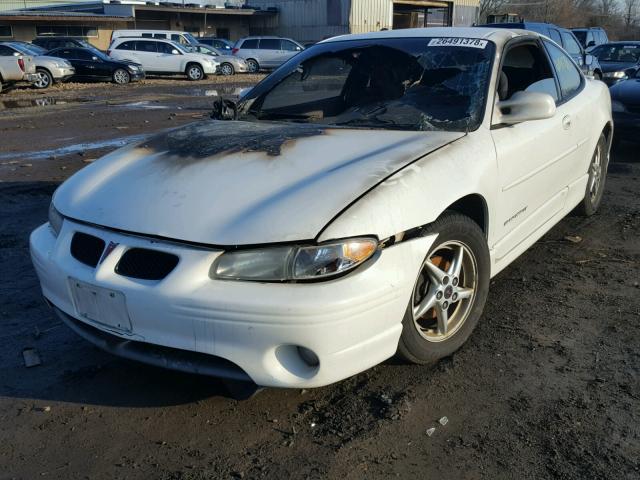 1G2WP12K72F174632 - 2002 PONTIAC GRAND PRIX WHITE photo 2