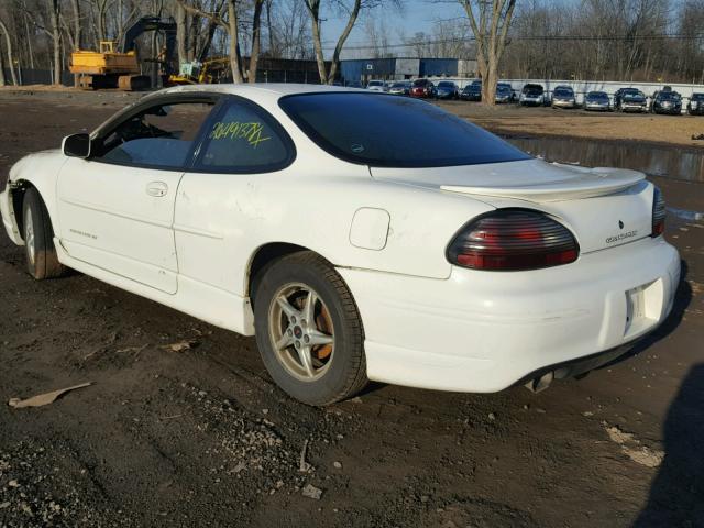 1G2WP12K72F174632 - 2002 PONTIAC GRAND PRIX WHITE photo 3