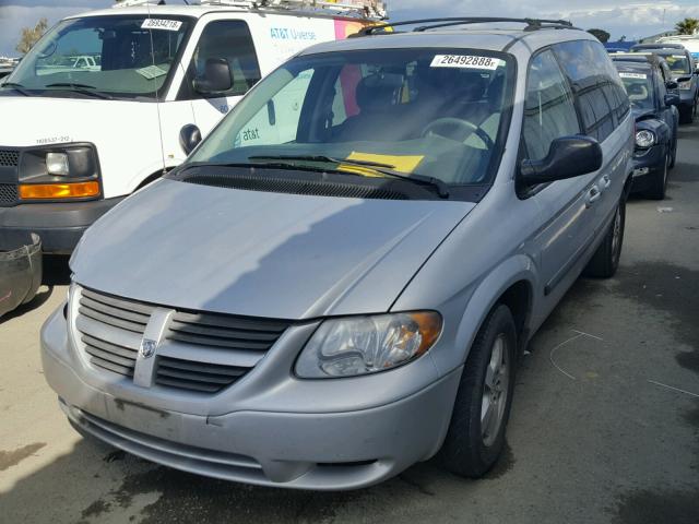 1D8GP45R96B637380 - 2006 DODGE CARAVAN SX SILVER photo 2