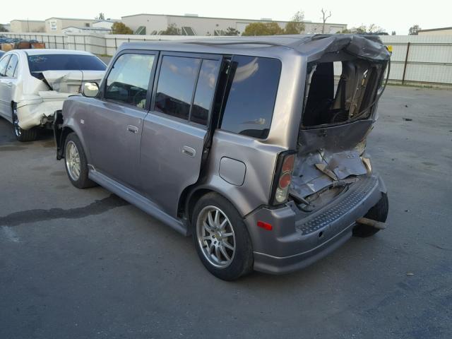 JTLKT324940155643 - 2004 TOYOTA SCION XB GOLD photo 3