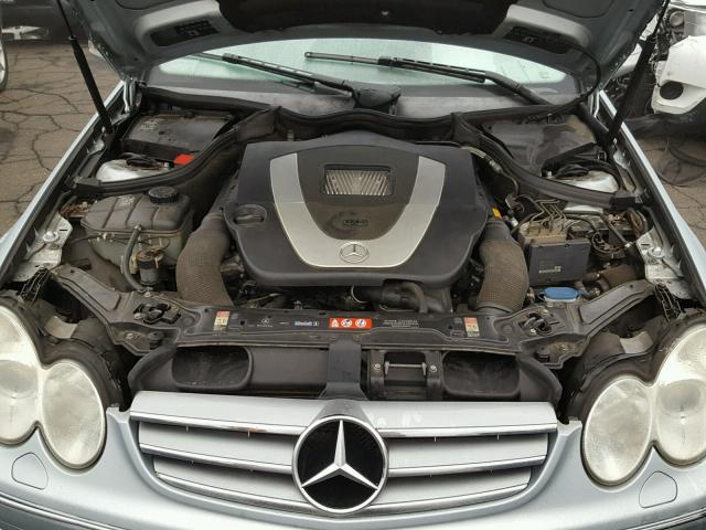 WDBTK56J56F169228 - 2006 MERCEDES-BENZ CLK 350 SILVER photo 7