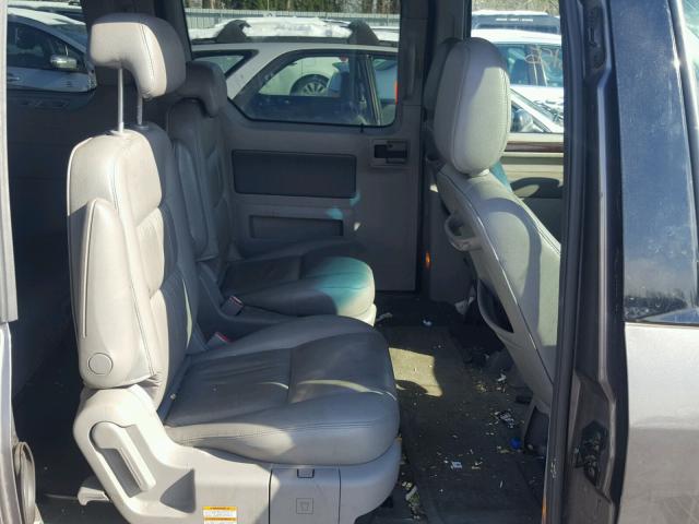 2FMZA52246BA40357 - 2006 FORD FREESTAR S GRAY photo 6