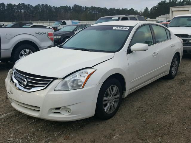 1N4AL2AP3CN492572 - 2012 NISSAN ALTIMA BAS WHITE photo 2