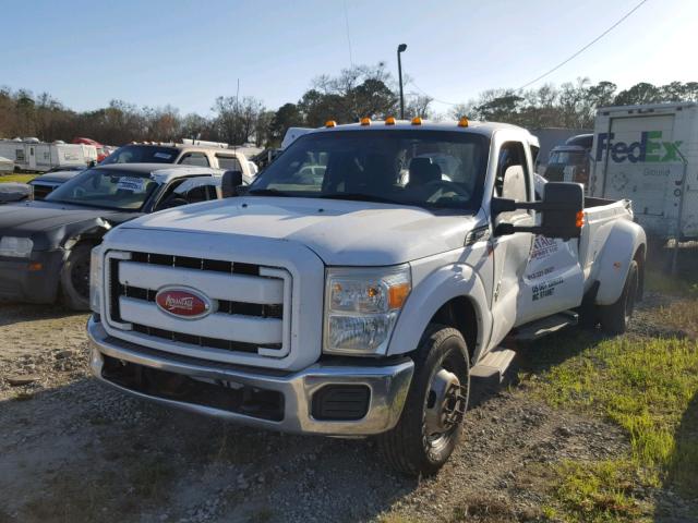 1FT8W3CT9BEC35155 - 2011 FORD F350 SUPER WHITE photo 2