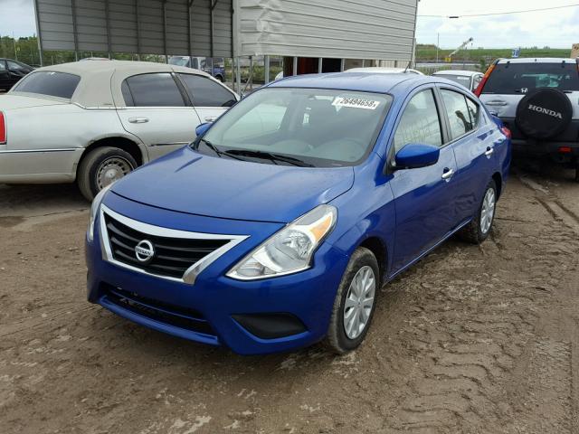 3N1CN7AP2FL853050 - 2015 NISSAN VERSA S BLUE photo 2