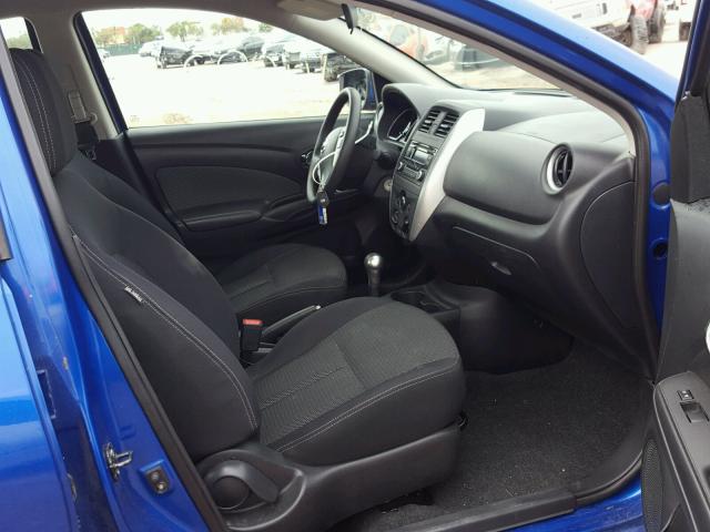 3N1CN7AP2FL853050 - 2015 NISSAN VERSA S BLUE photo 5