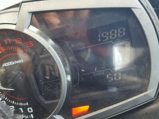 JKAEXEJ19HDA01848 - 2017 KAWASAKI EX650 J თეთრი ფოტო 8