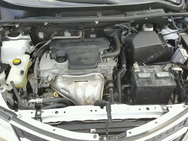 2T3WFREV2EW100833 - 2014 TOYOTA RAV4 XLE WHITE photo 7