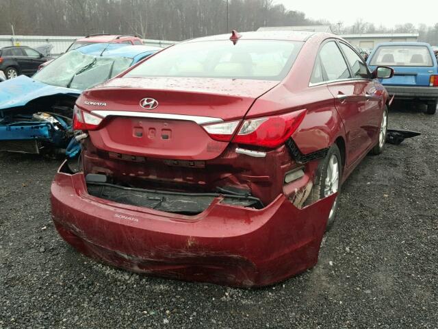 5NPEC4AC8DH627566 - 2013 HYUNDAI SONATA SE RED photo 4