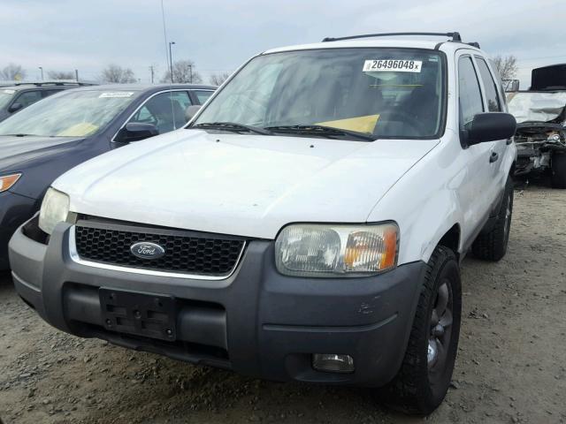 1FMYU03174KA86912 - 2004 FORD ESCAPE XLT WHITE photo 2