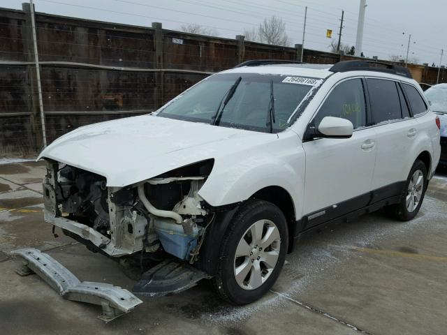 4S4BRDKC6B2380719 - 2011 SUBARU OUTBACK 3. WHITE photo 2