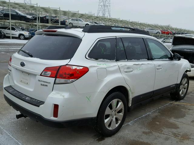 4S4BRDKC6B2380719 - 2011 SUBARU OUTBACK 3. WHITE photo 4