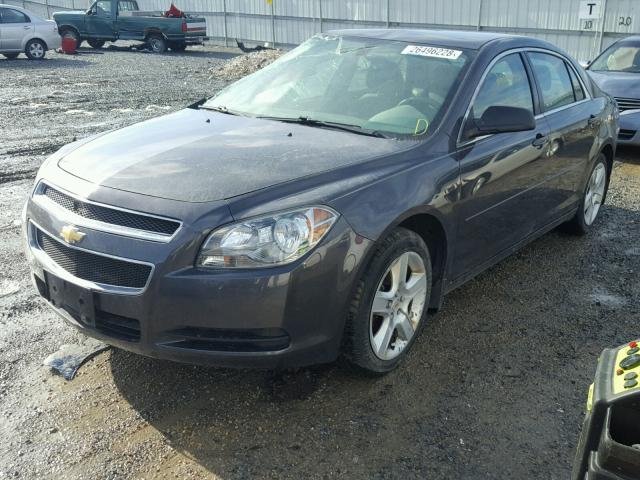 1G1ZB5E05CF346997 - 2012 CHEVROLET MALIBU LS ნაცრისფერი ფოტო 2