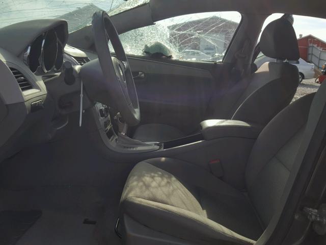 1G1ZB5E05CF346997 - 2012 CHEVROLET MALIBU LS ნაცრისფერი ფოტო 5