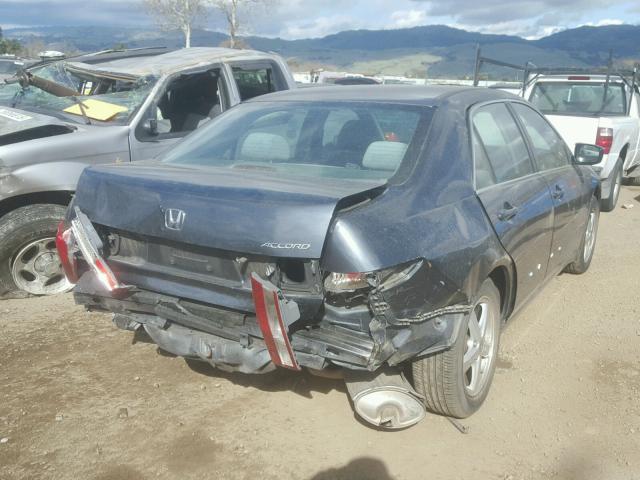 JHMCM56664C038748 - 2004 HONDA ACCORD EX BLUE photo 4