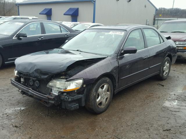 1HGCG1655WA019939 - 1998 HONDA ACCORD EX BLUE photo 2