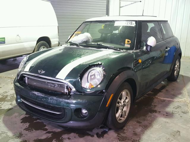 WMWSU3C53CT255795 - 2012 MINI COOPER GREEN photo 2