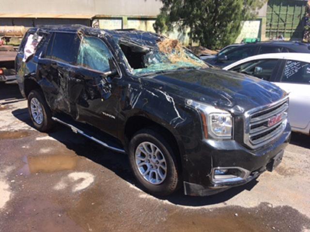 1GKS2BKC7HR133582 - 2017 GMC YUKON SLT BLACK photo 1