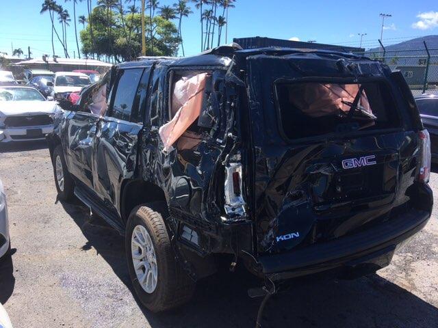 1GKS2BKC7HR133582 - 2017 GMC YUKON SLT BLACK photo 3