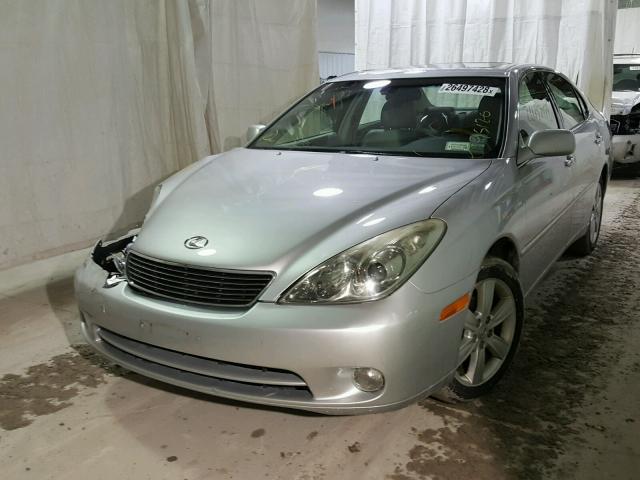 JTHBA30G955063997 - 2005 LEXUS ES 330 GRAY photo 2