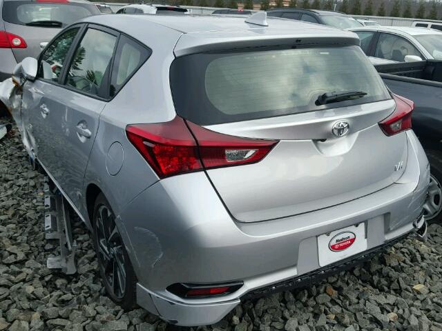 JTNKARJEXJJ559034 - 2018 TOYOTA COROLLA IM SILVER photo 3