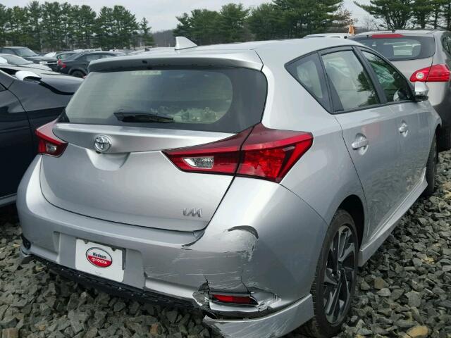 JTNKARJEXJJ559034 - 2018 TOYOTA COROLLA IM SILVER photo 4